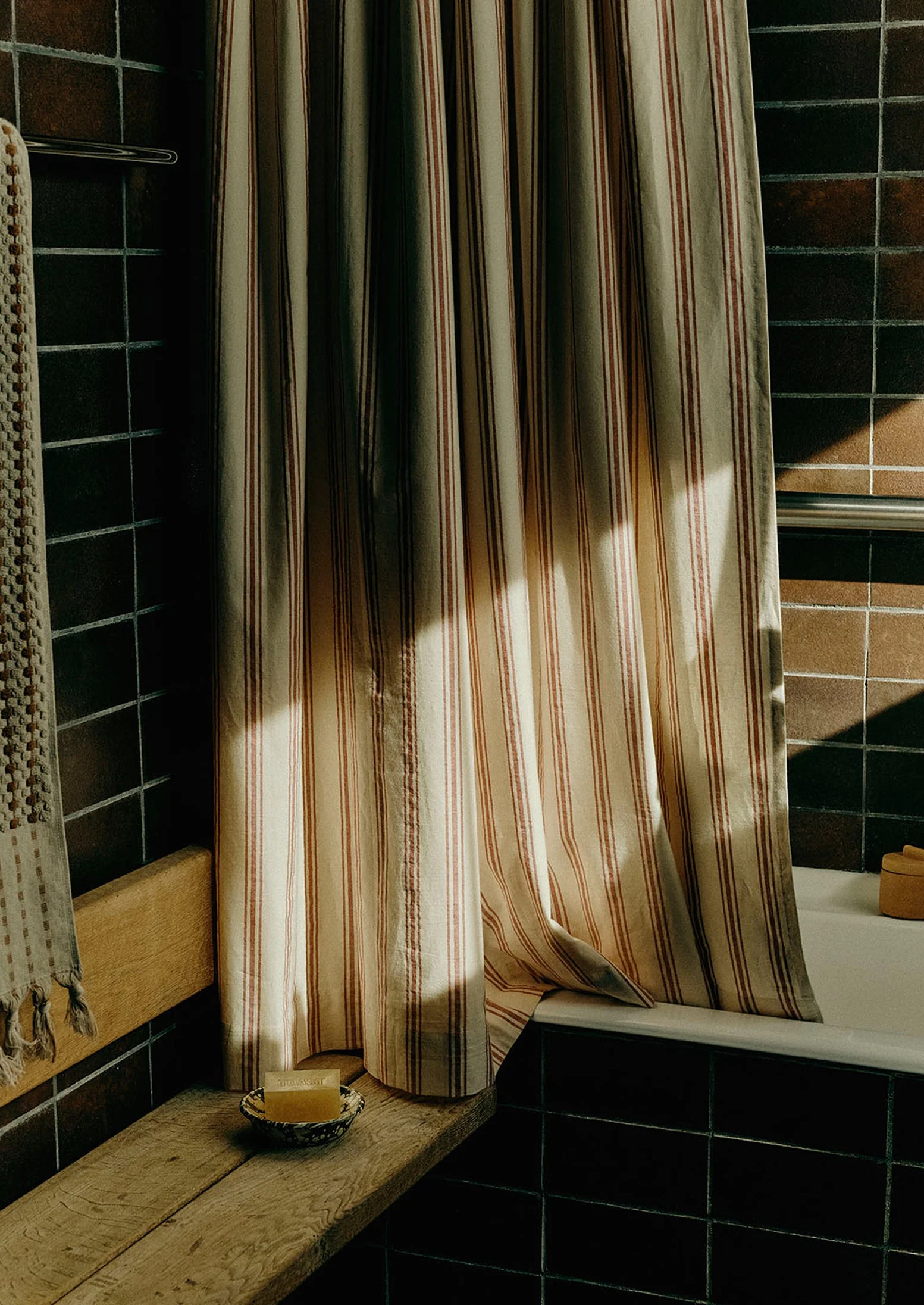 Chickpea Hand Finished Cotton Towel | Stone/Terracotta - Image 5