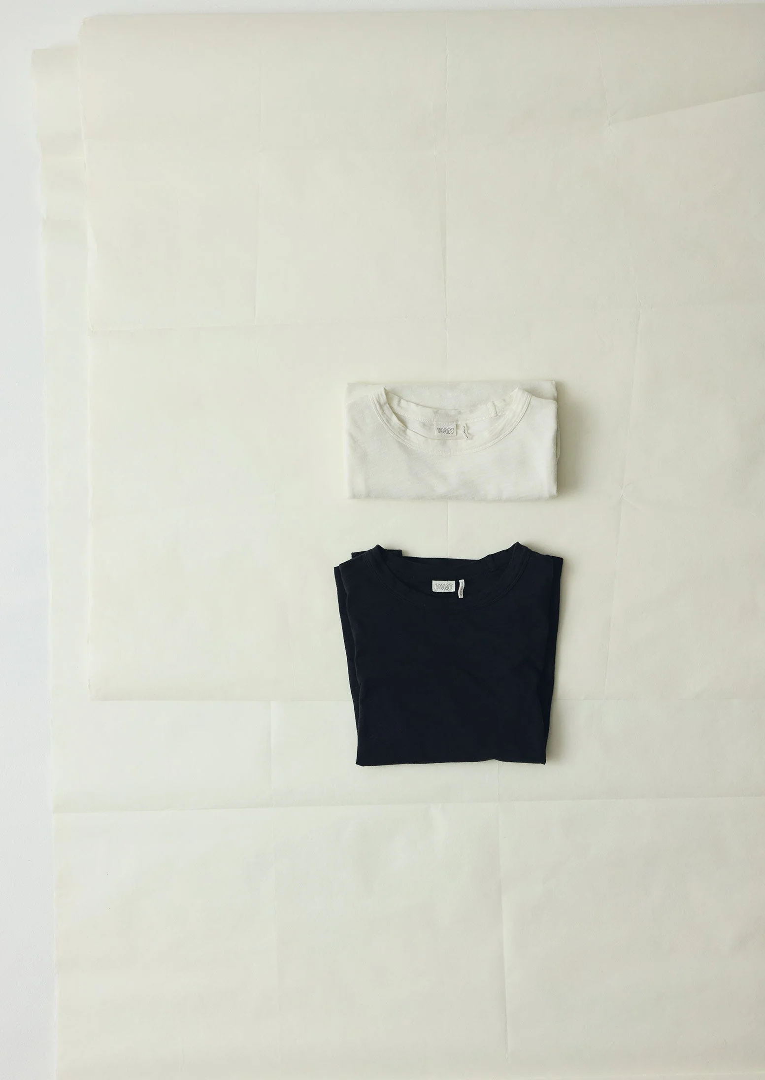 Cleo Garment Dyed Cotton Tee | Chalk - Image 5