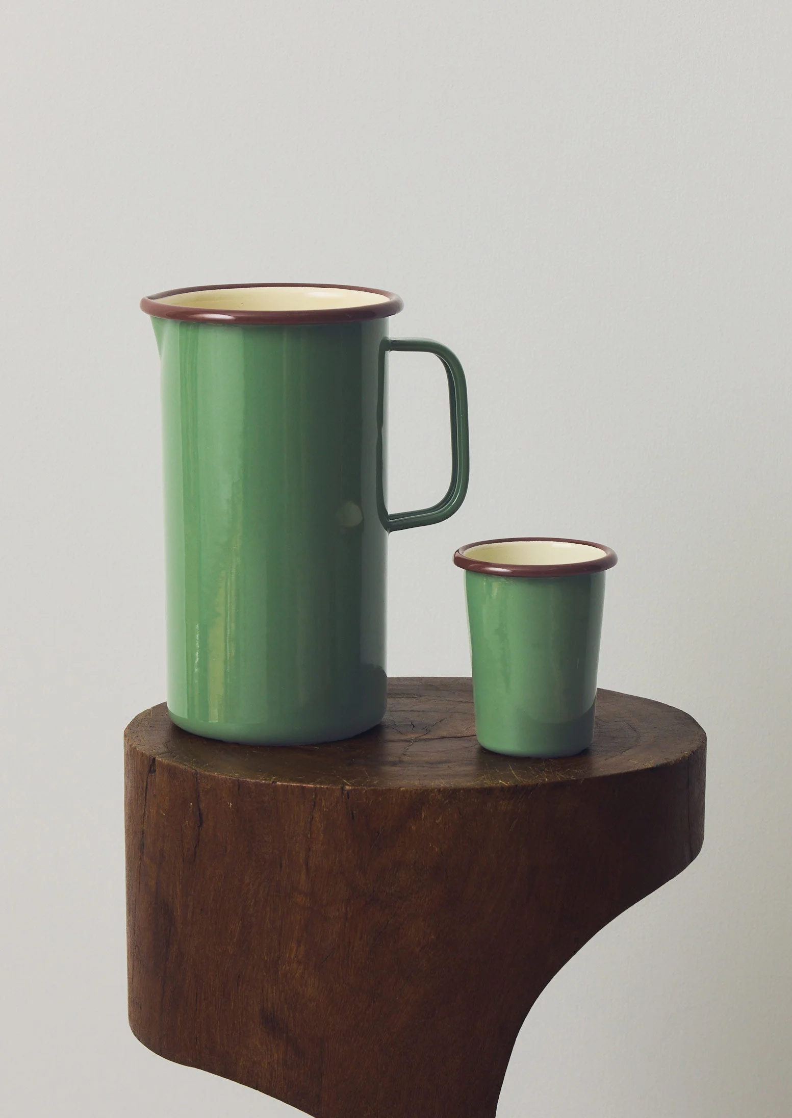Contrast Rim Enamel Jug | Mint/Chestnut - Image 2