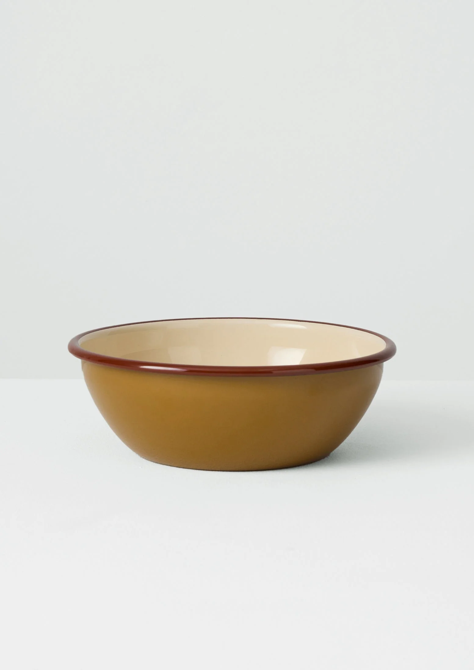 Contrast Rim Enamel Salad Bowl | Ochre/Chestnut