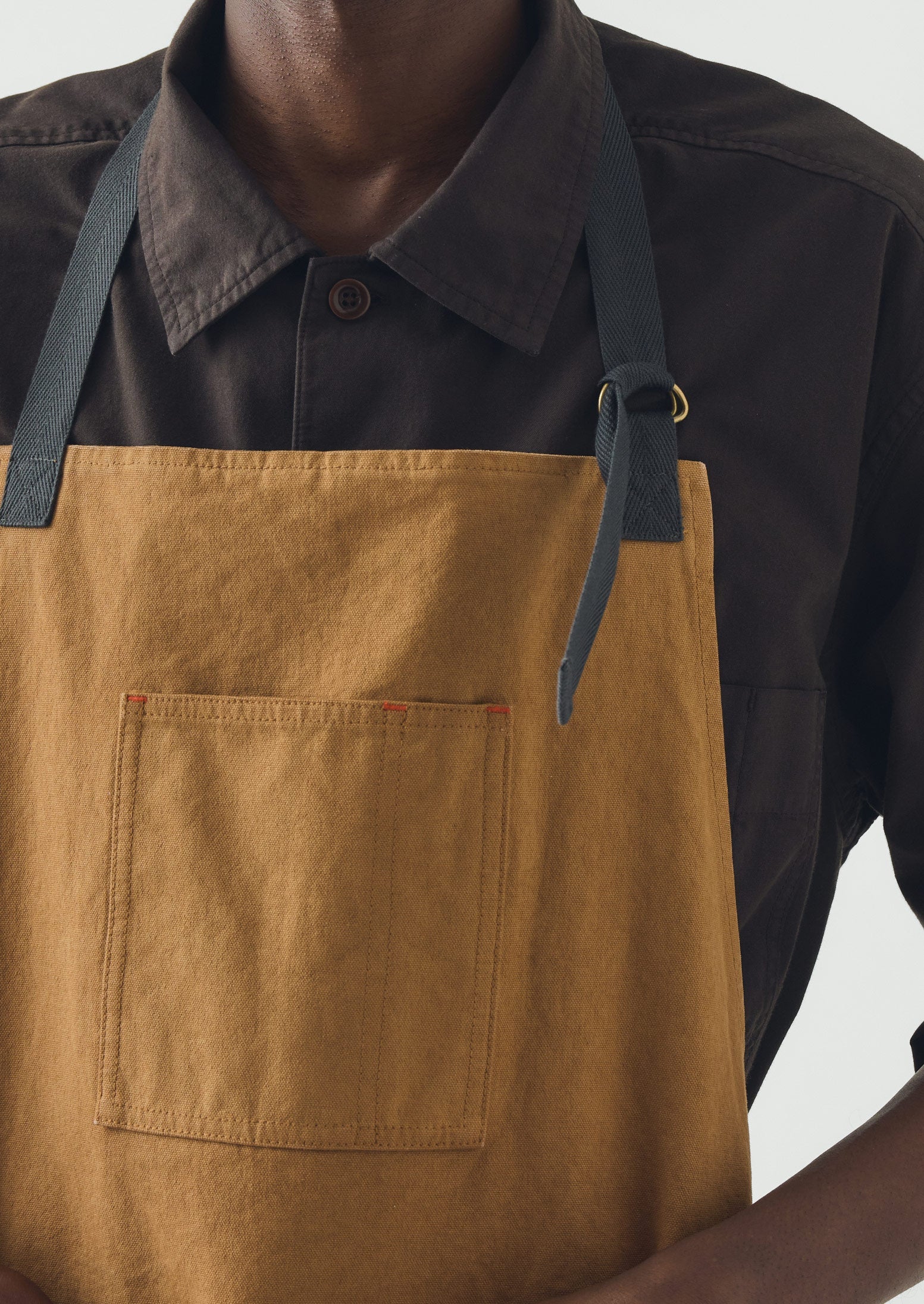 Cotton Canvas Project Apron | Brown Ochre - Image 5