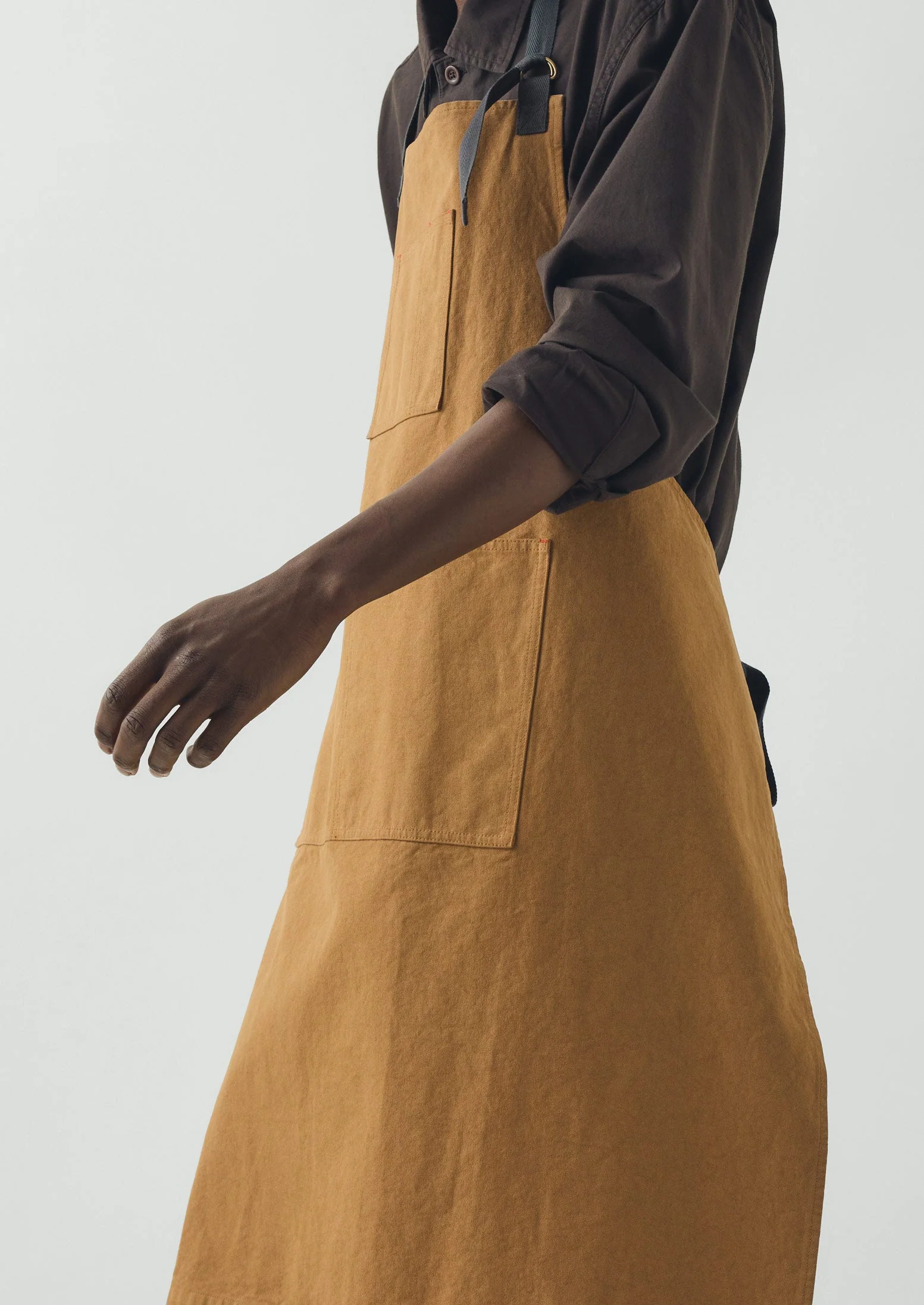 Cotton Canvas Project Apron | Brown Ochre - Image 7