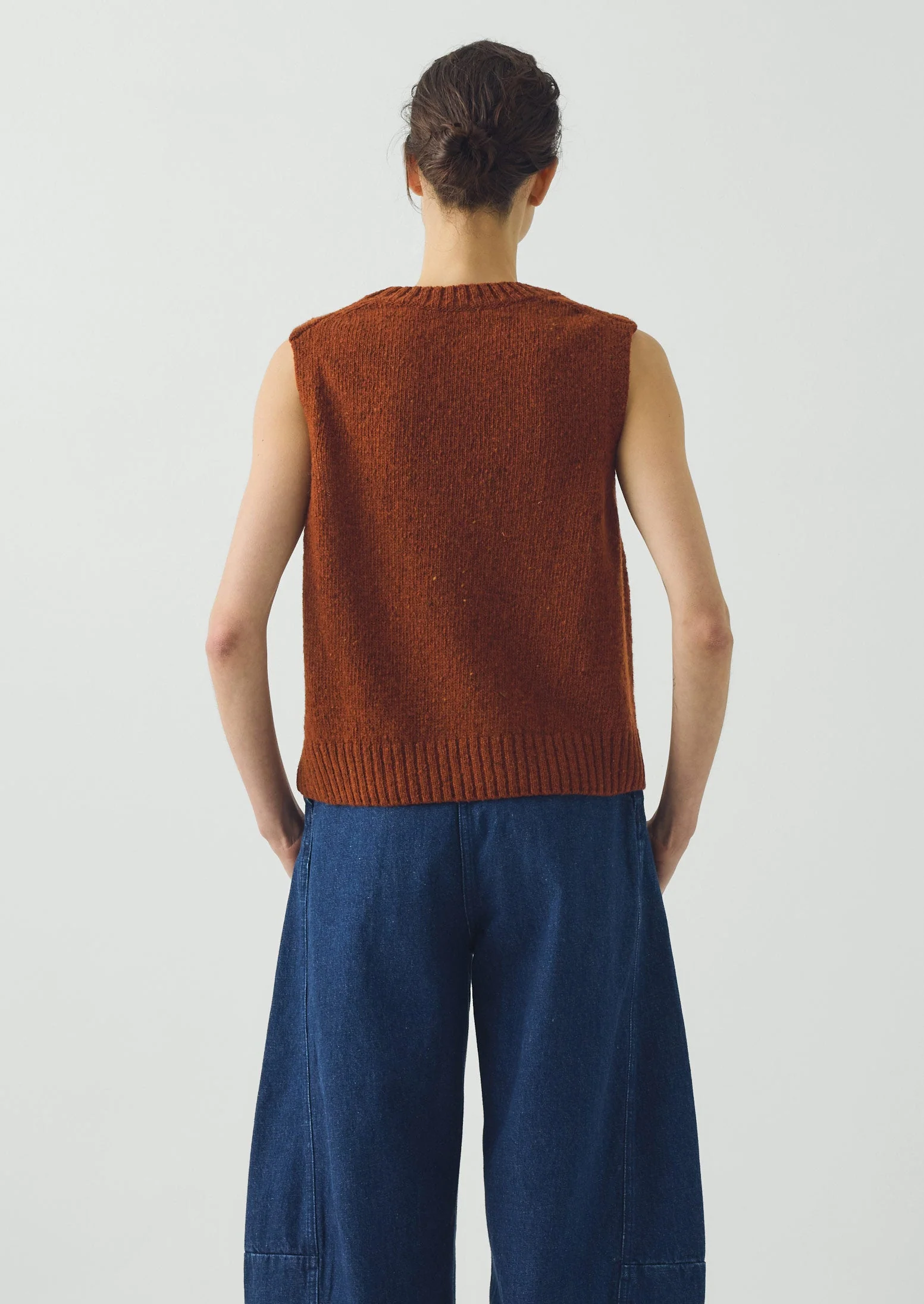 Donegal Merino Tank | Rust - Image 7