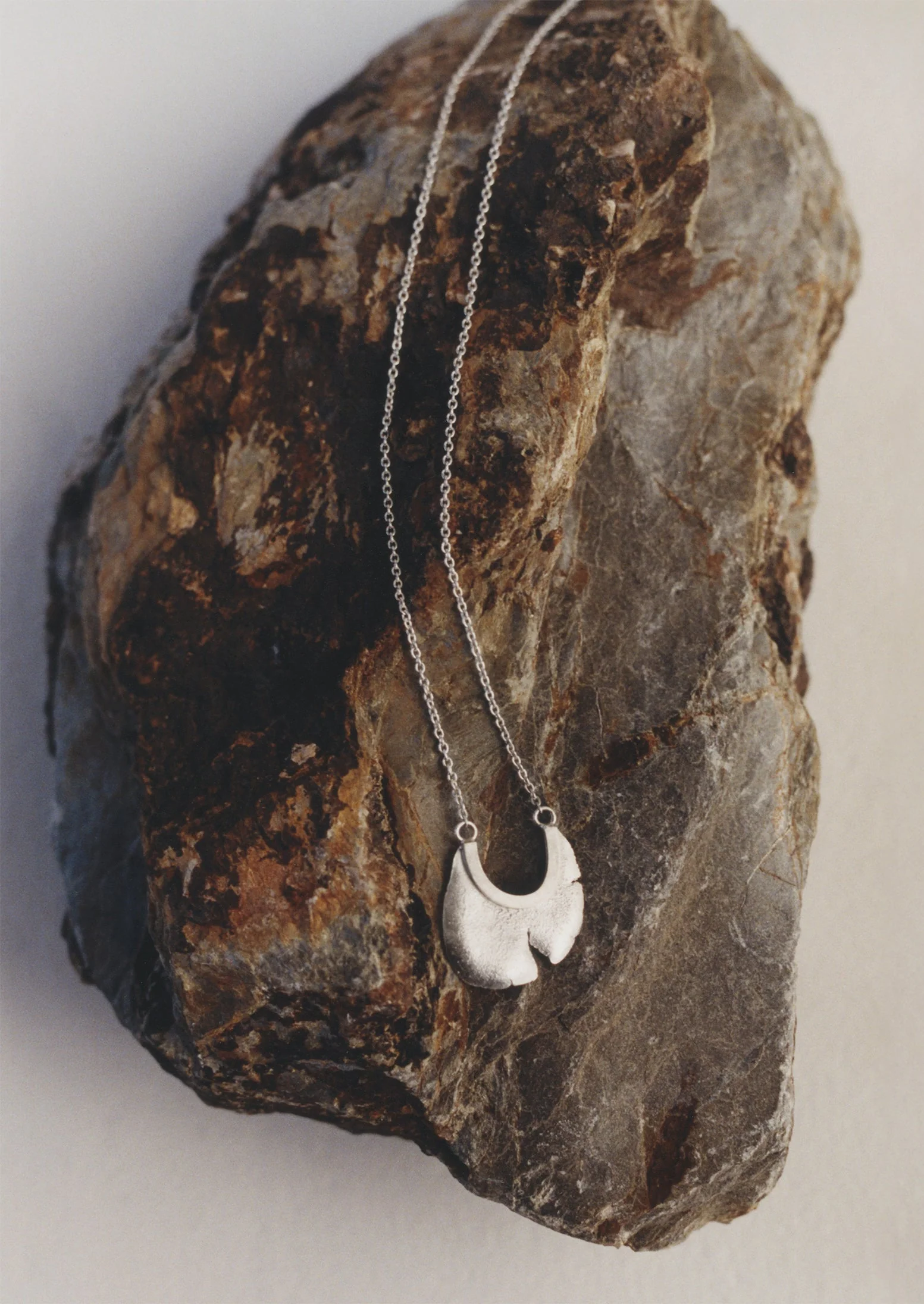 Egle Silko Medusa Necklace | Silver