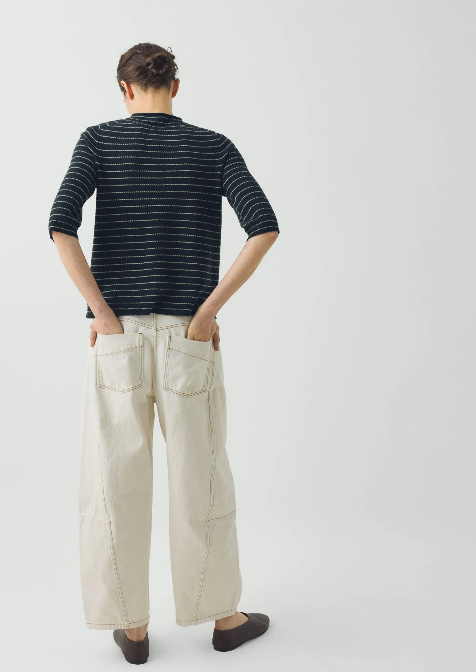 Fine Stripe Wool Cashmere Half Sleeve Sweater | Navy/Camel - Image 4