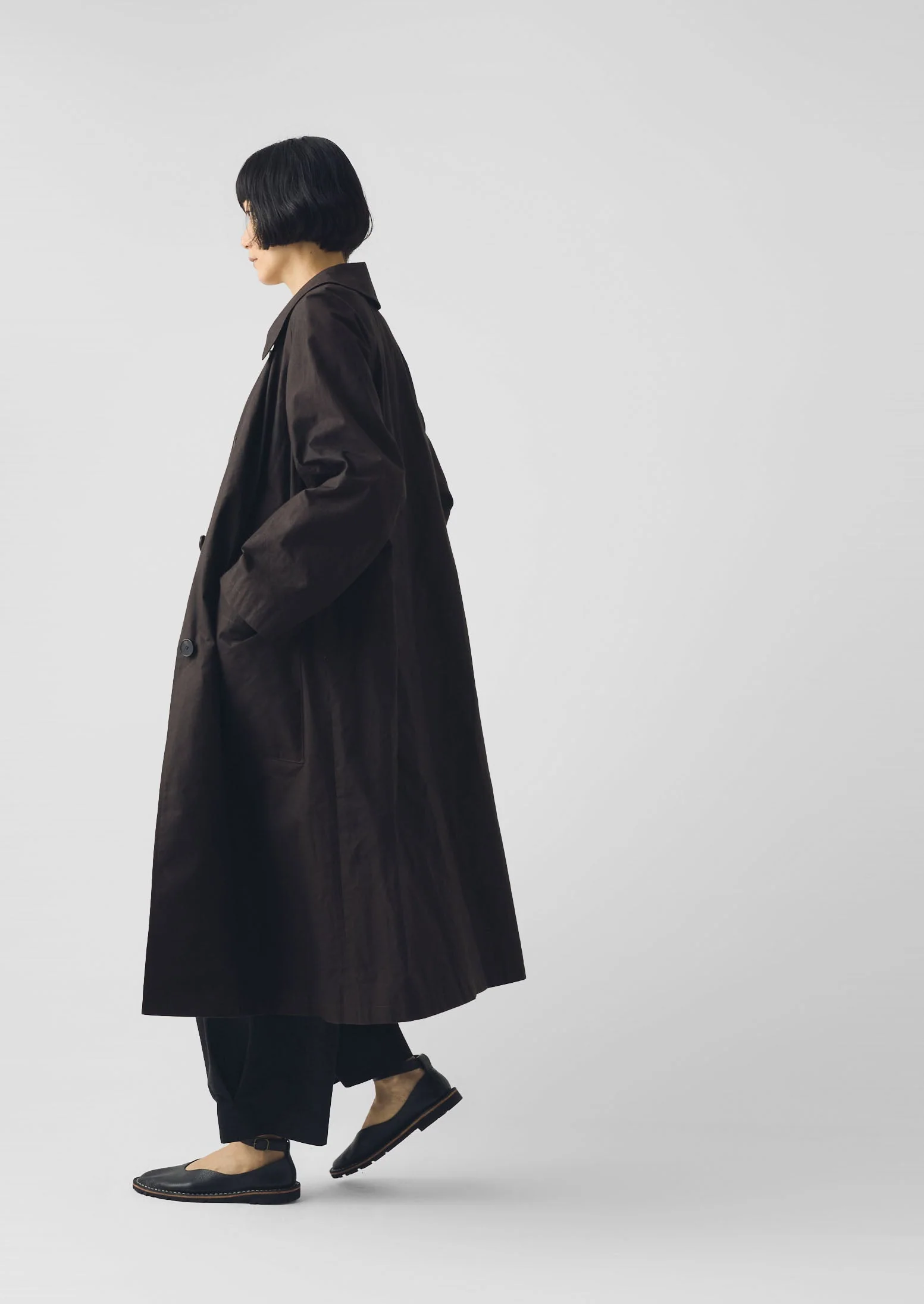 Frankie Waxed Cotton Raglan Coat | Chocolate - Image 4