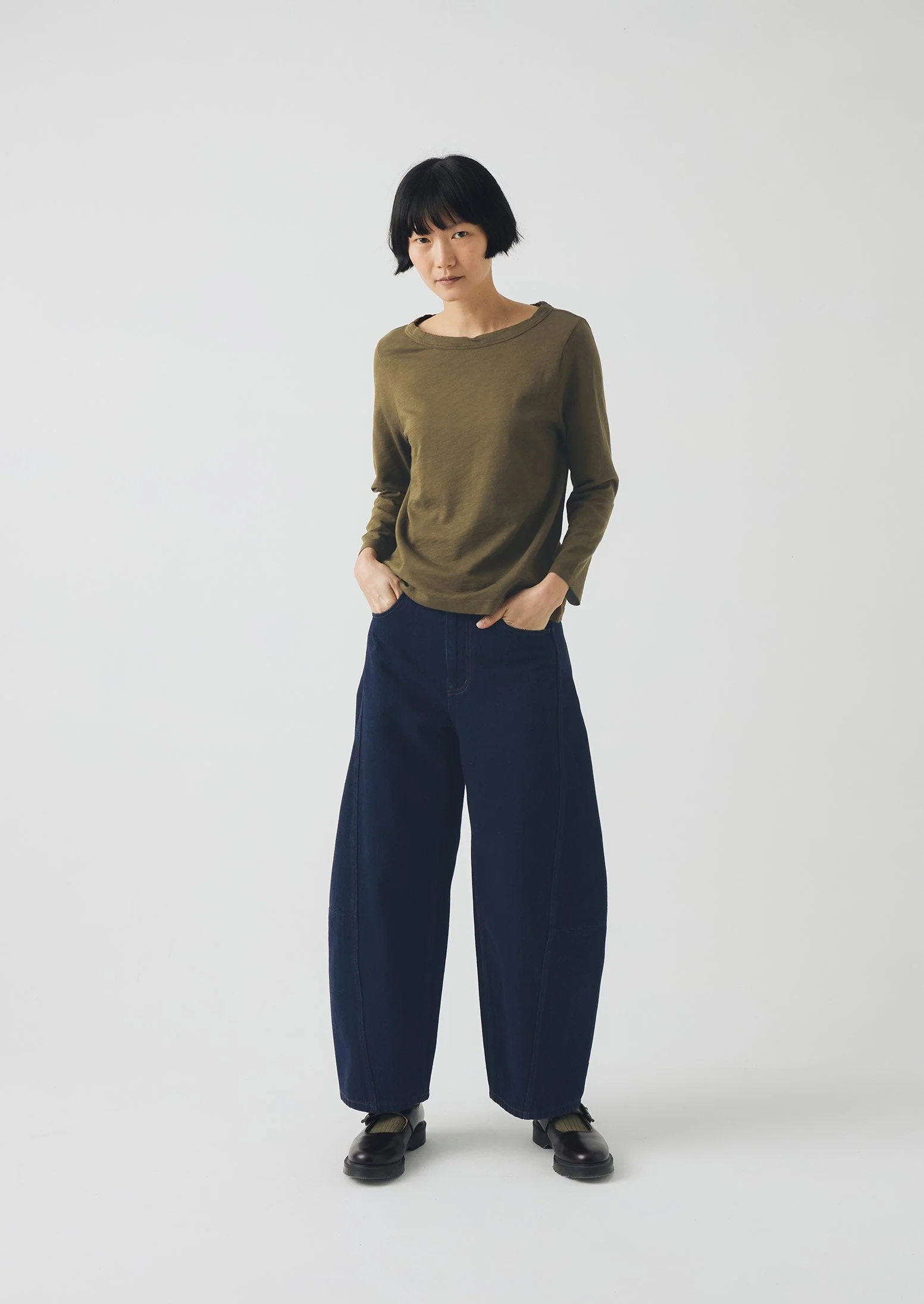 Lia Cotton Boat Neck Tee | Olive - Image 2