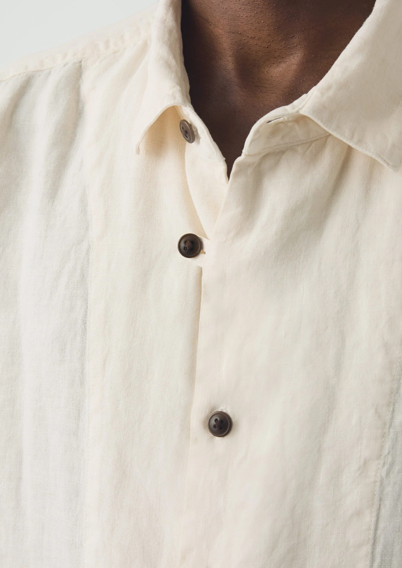 Loop Button Linen Shirt | Parchment - Image 4