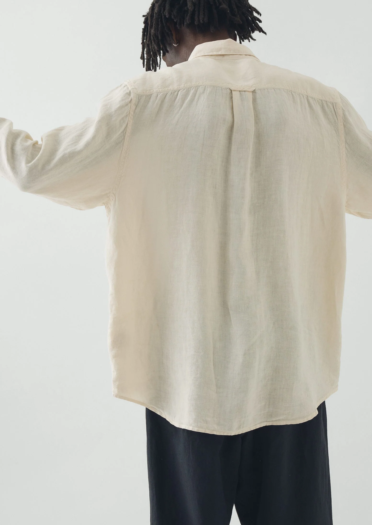 Loop Button Linen Shirt | Parchment - Image 5