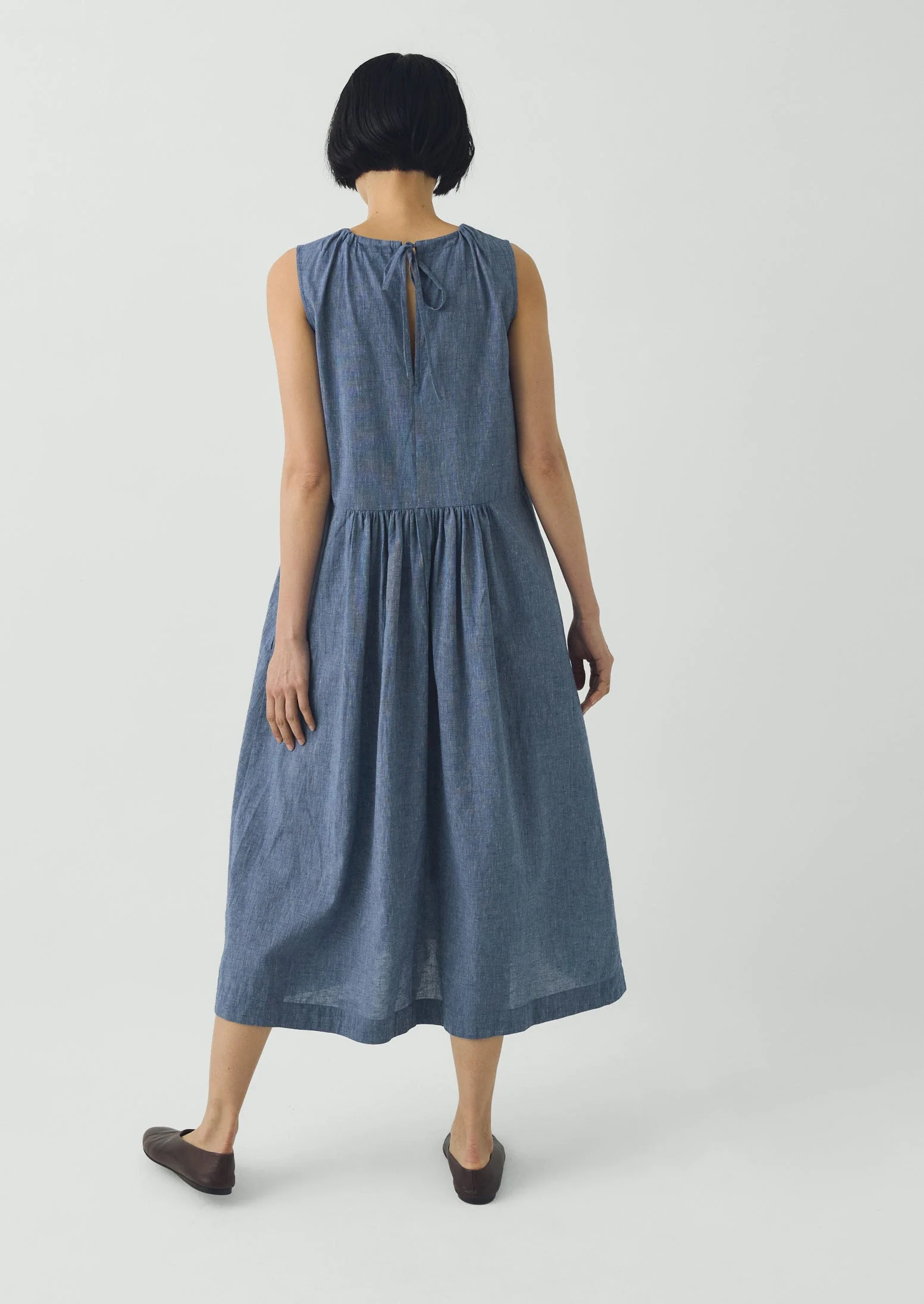 Martha Cotton Linen Chambray Dress | Chambray Blue - Image 3