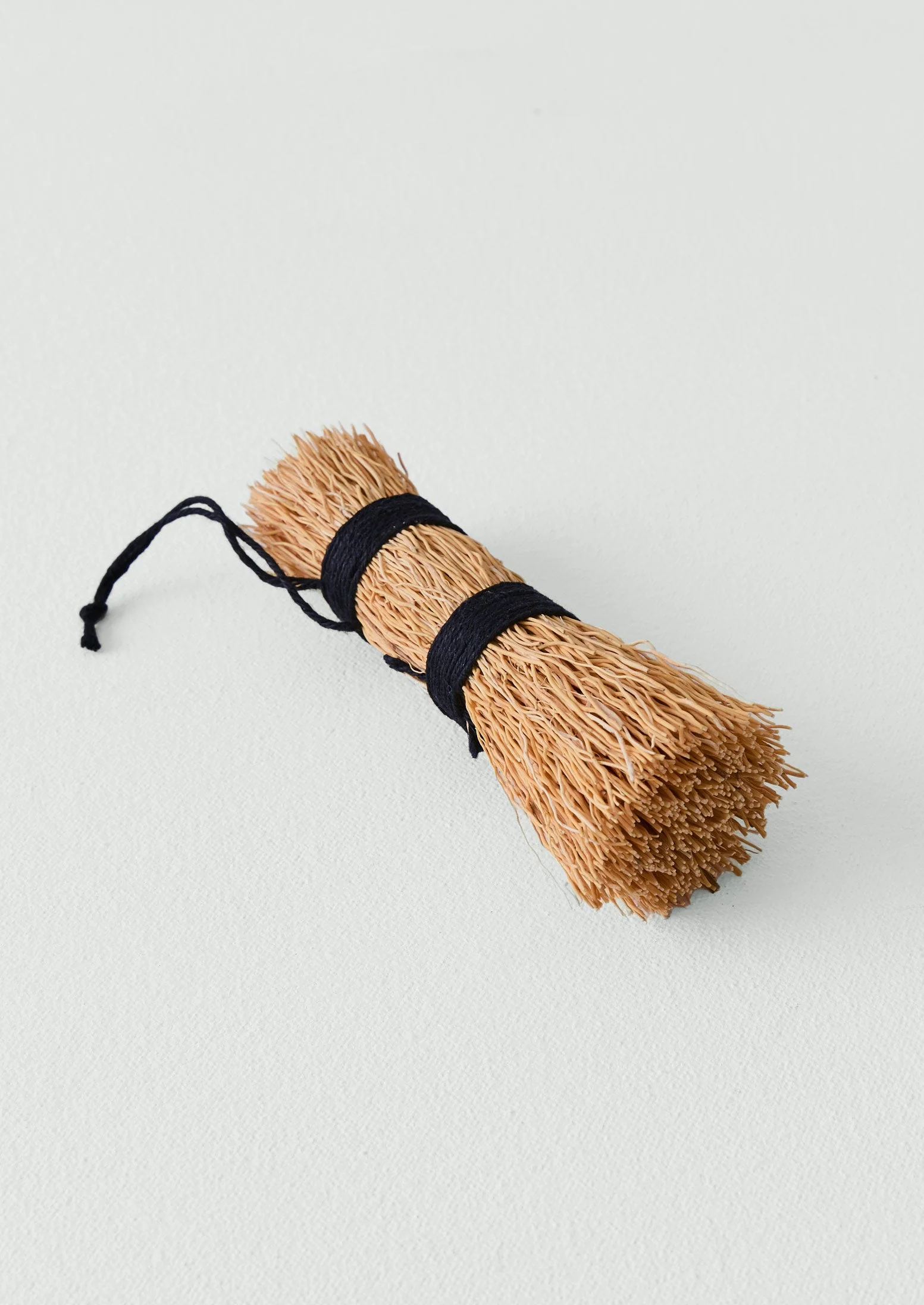 Natural Washing Up Scrub | Natural - Image 3