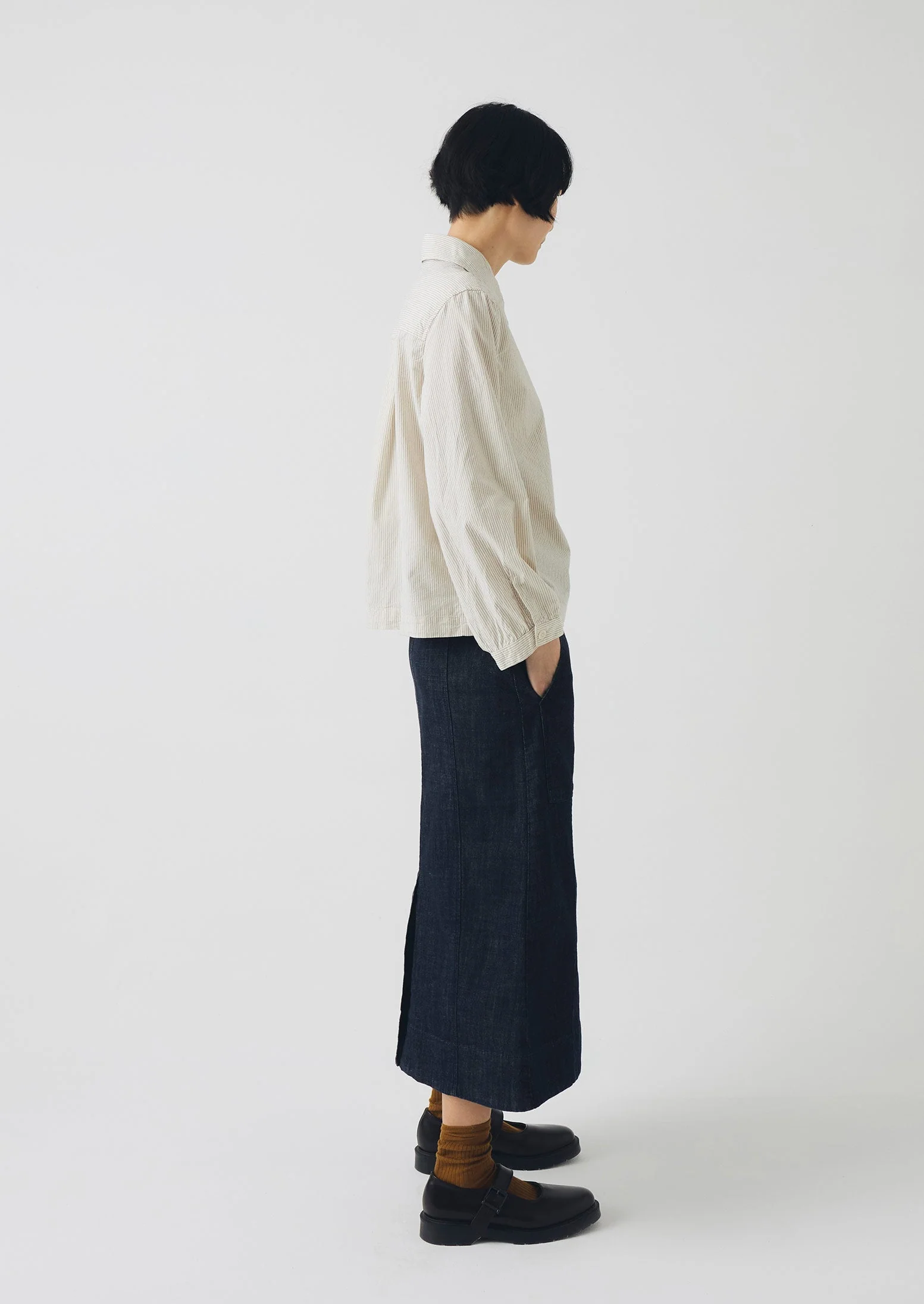 Patch Pocket Indigo Denim Skirt | Indigo - Image 4