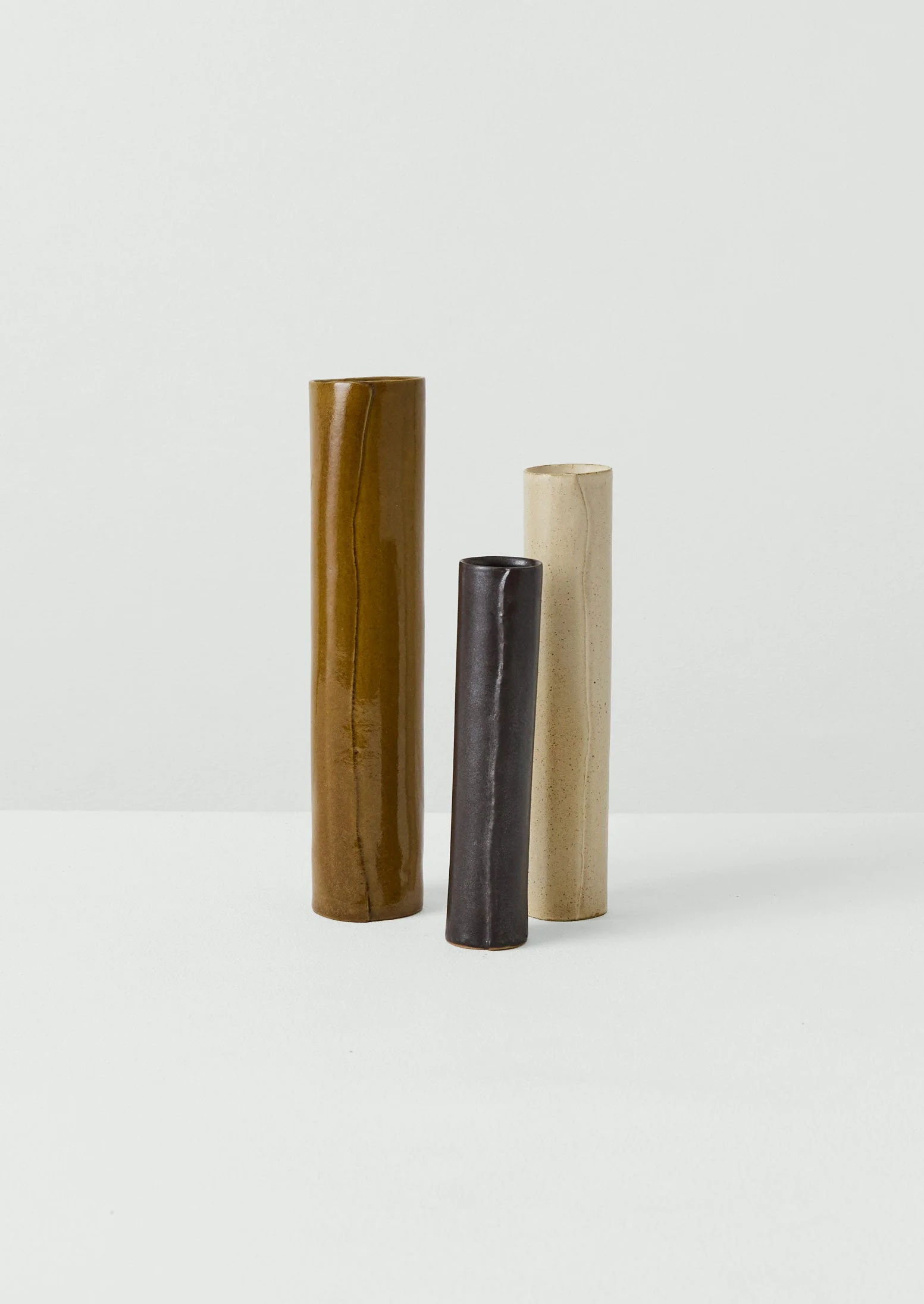 Tom Lawson Large Cylindrical Vase | Honey - Image 5