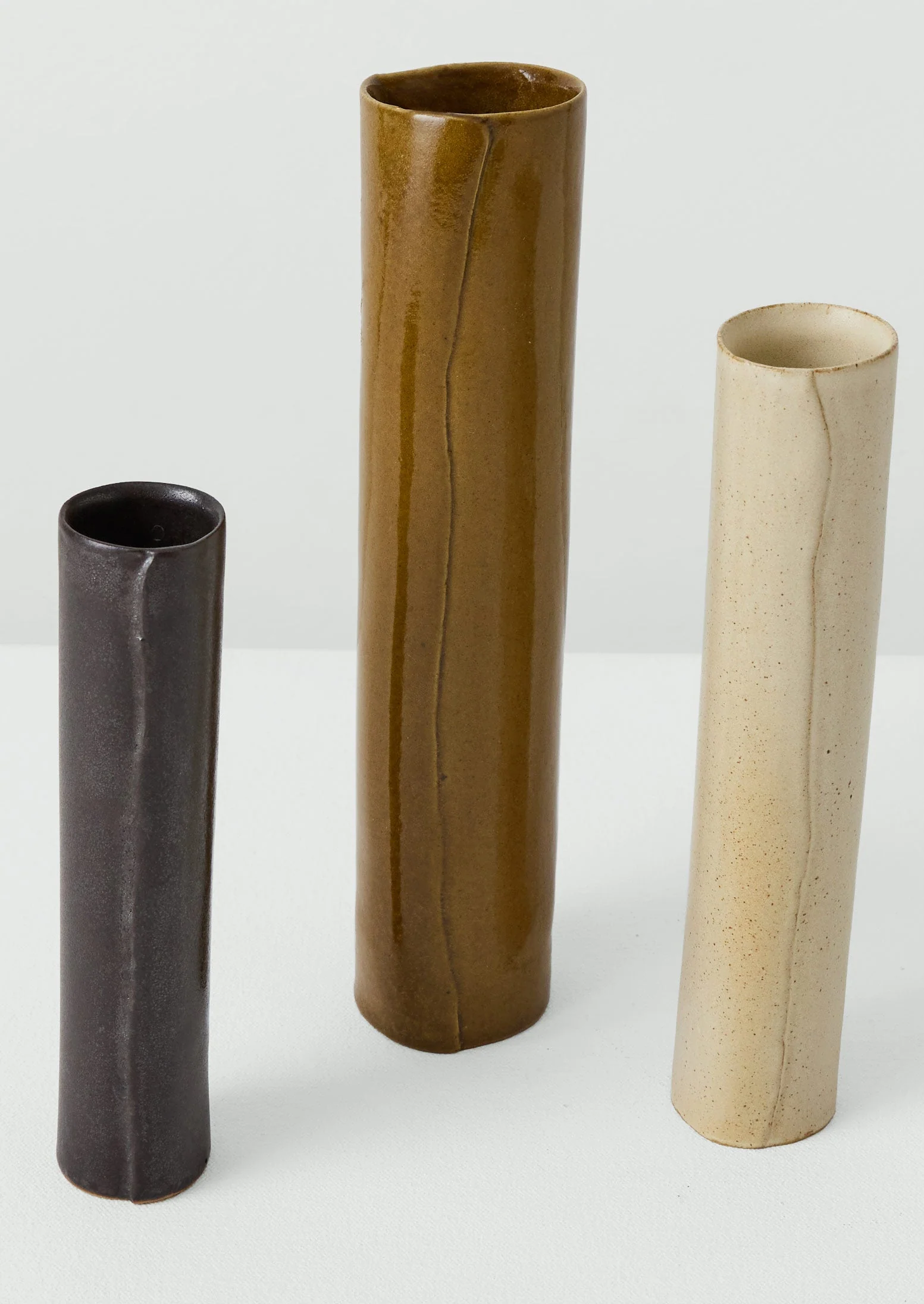 Tom Lawson Medium Cylindrical Vase | Chalk - Image 5