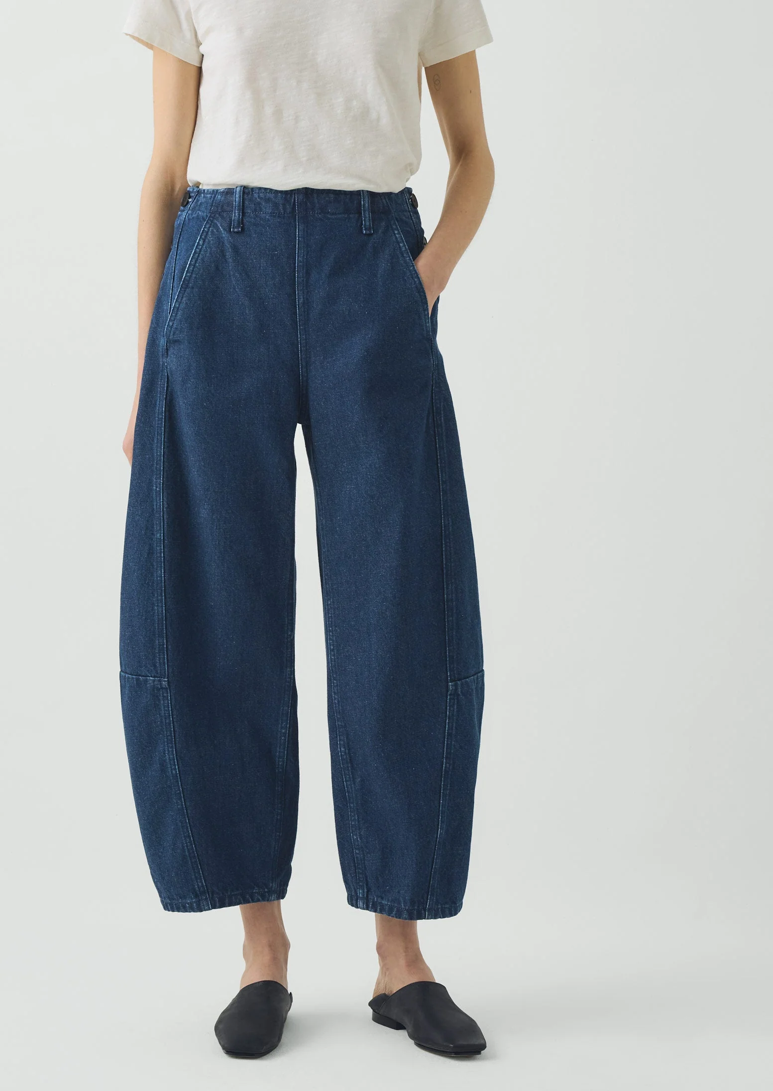 Twisted Seam Cotton Linen Denim Trousers | Indigo - Image 4