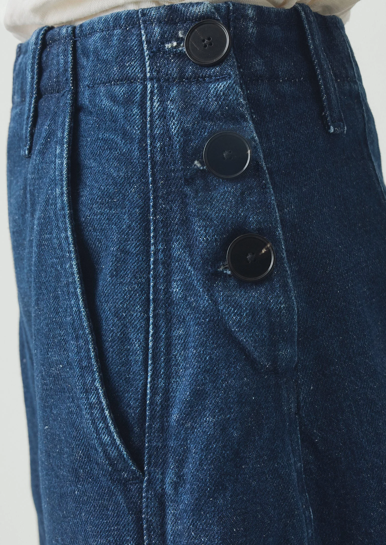 Twisted Seam Cotton Linen Denim Trousers | Indigo - Image 5